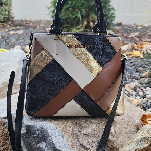 Sold - Picture 6 of 6